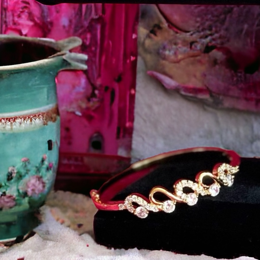 New! Gorgeous Gold Diamond Bangle Bracelet